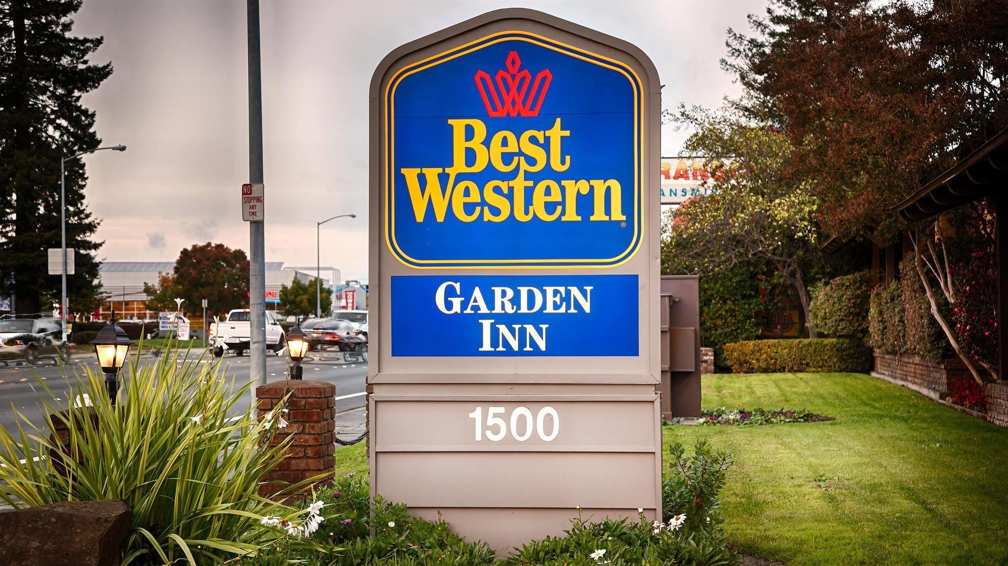 Best Western Garden Inn Santa Rosa Exterior foto